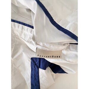 POTTERY BARN Flanged Pillow Sham White Navy 28"L x 23"W Clean Nautical Standard